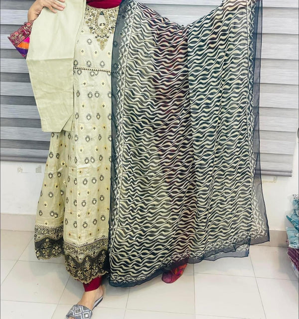 Binsaeed luxury festive frocks 3pc