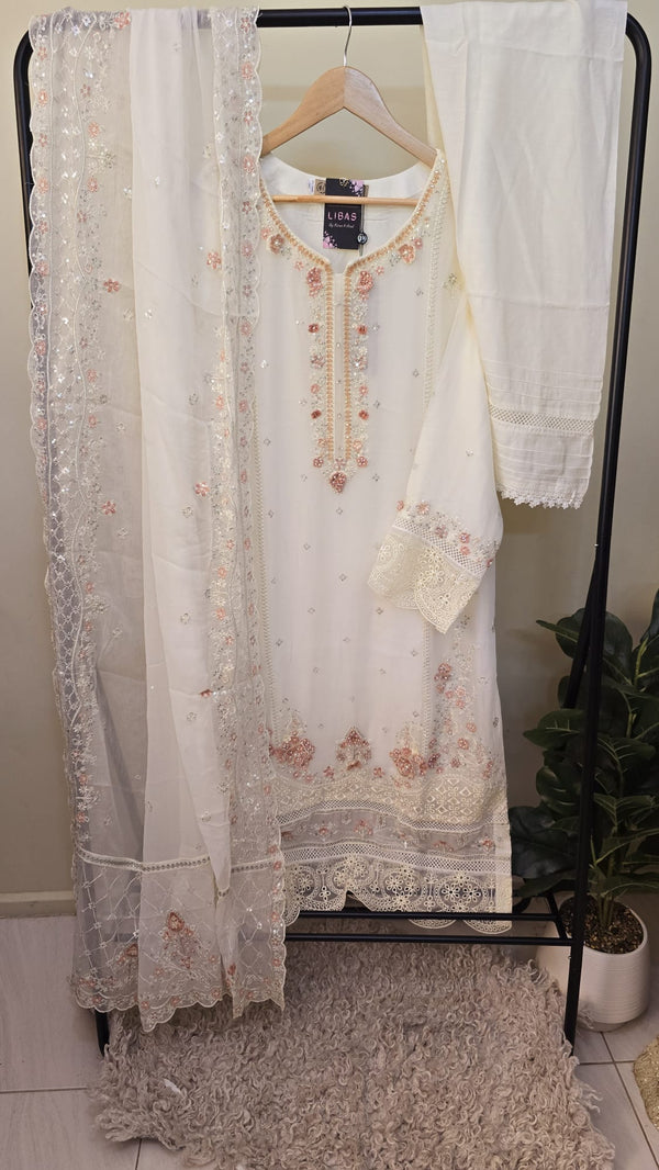 Noori Embroiderd chiffon 3pc