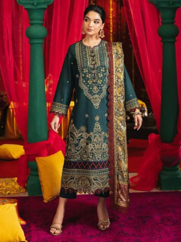 Asim Jofa Green Embroidered Stitched Suit