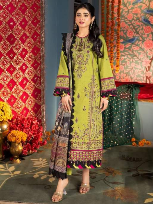 Asim Jofa Green Embroidered Stitched Suit