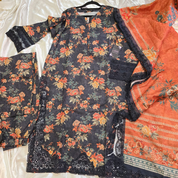 Sadabahar khaddar 3pc suit