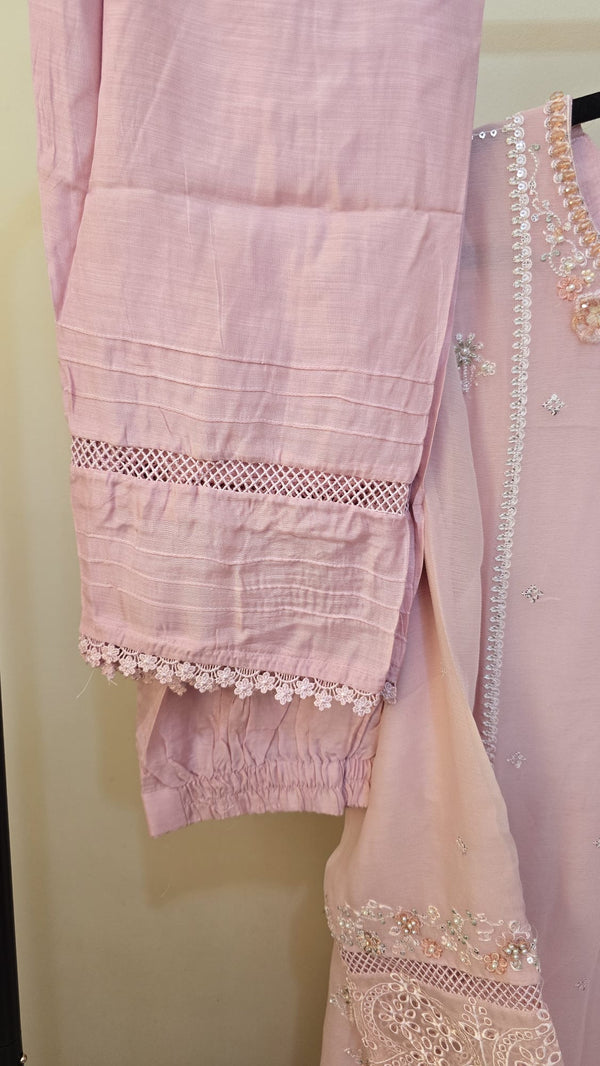 Noori Embroiderd chiffon 3pc