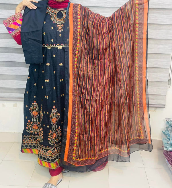 Binsaeed luxury festive frocks 3pc