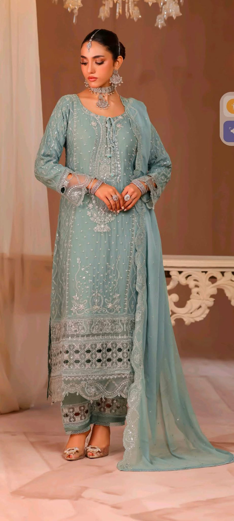 Noori Embroiderd chiffon 3pc