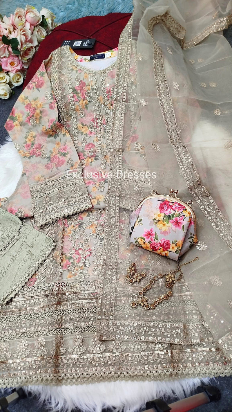 Bint e noor - Beige  organza - 3 piece with clutch and jewellery