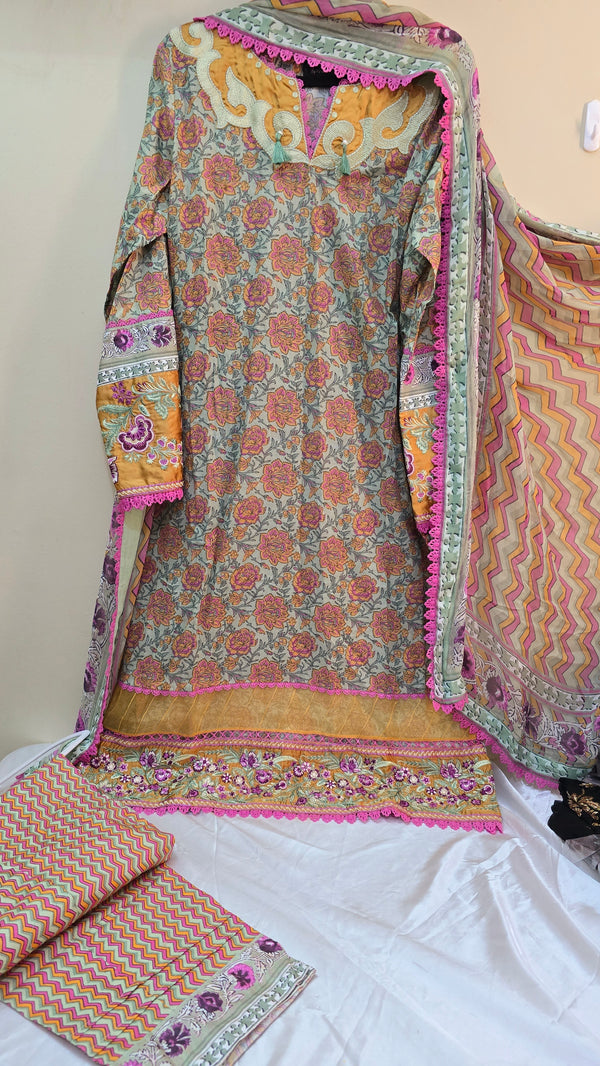 Roheenaz Luxury lawn - yellow - Summer